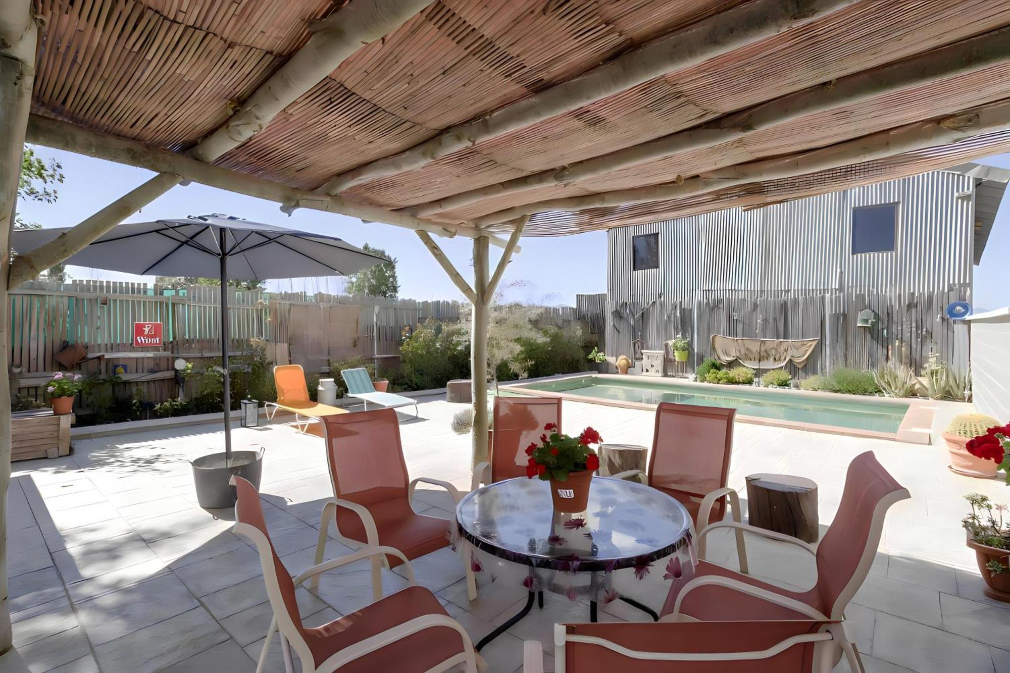 Сasa de vacaciones Casa Grande Con Piscina Familias Granada